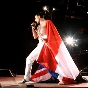 Queen - We Will Rock You (Live In Budapest - corrected version) - YouTube