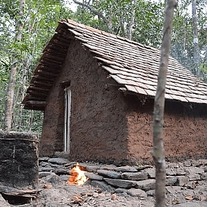 Primitive Technology: Tiled Roof Hut - YouTube